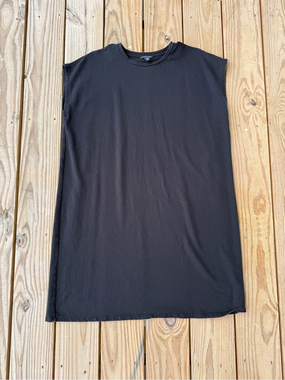 Eileen Fisher Women’s Medium Black Boxy Sleeveless Dress